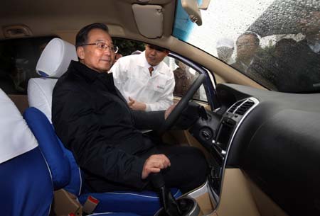 Chinese Premier: govt should support auto industry